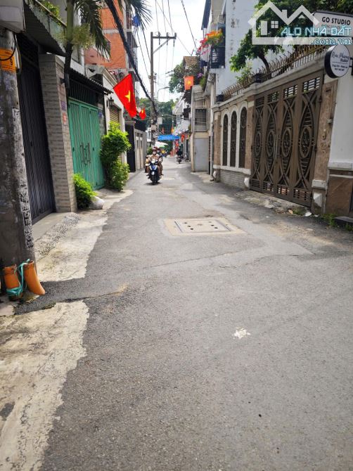 Bán Nhà Gò Vấp, Gần CityLand, Hẻm Xe Hơi, 45m2 Full Nội Thất - 1