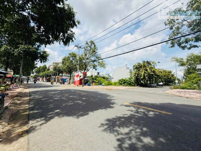 Bán đất phường Quang Vinh, cách đường Nguyễn Du 50m sổ hồng 100m2 ngang 5m giá 4,38 tỷ - 1