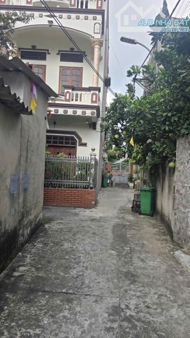 CẦN BÁN LÔ ĐẤT- DT 84M2- MẶT TIỀN 5.3M- NỞ HẬU- PHƯỜNG XUÂN LÂM- THUẬN THÀNH- GIÁ 2X TỶ - 1