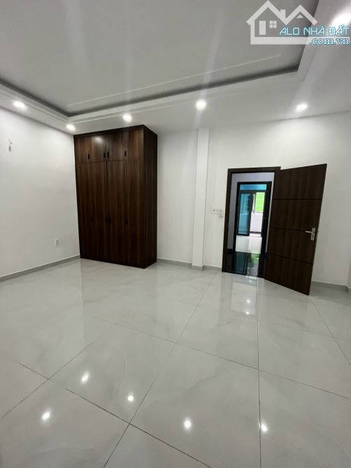 🌟 BÁN NHÀ ĐẸP KHU VIP LÊ QUANG ĐỊNH – HXH 6M, GARA 7 CHỖ – GIÁ CHỈ 12.6 TỶ - 1