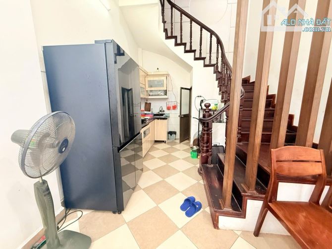 NHÀ HOÀNG HOA THÁM DT 35M, 5T, 13 TỶ. - 1