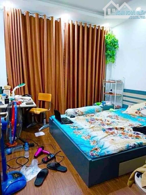 BÁN NHÀ KIM GIANG – 45M² – 5 TẦNG – NGÕ GẦN Ô TÔ – GIÁ 7.8 TỶ - 1