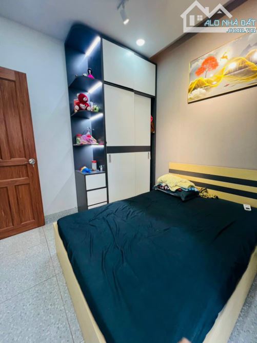 ĐỊNH CƯ Bán Nhà Đẹp 2 Tầng Xe Hơi Tránh Trần Quang Diệu, 38m2, 6.2 Tỷ - 1