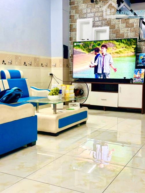 💁‍♂️Bán nhà 4 tầng 68mv( 4.2*16.2), Hoàn công đủ. Mặt tiền đường chợ Linh Xuân, Thủ Đức. - 1