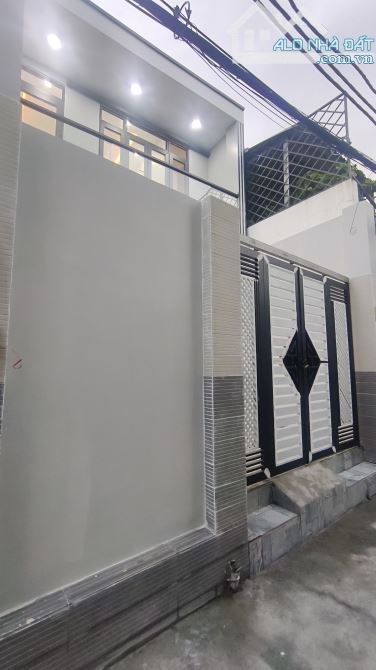 NHÀ 2 TẦNG 4.6X23 (105M²) SHR HC ĐỦ HUỲNH TẤN PHÁT Q7 – GIÁ 8.2T - 1