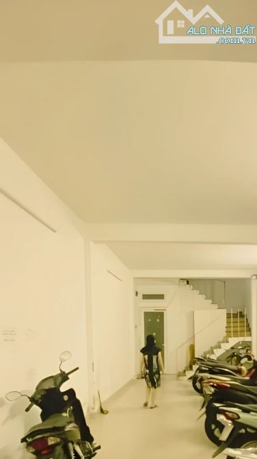 🏠 BÁN NHÀ HOÀ HẢO, P.6, Q.10 - DÒNG TIỀN 45 TRIỆU, HẺM Ô TÔ - 9.X TỶ. - 1