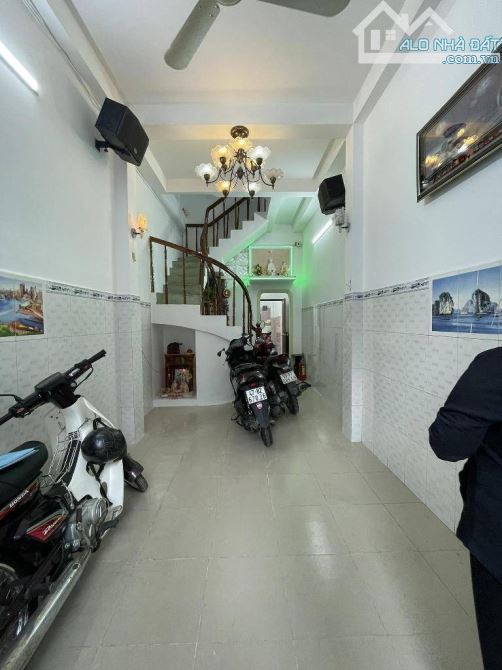 BÁN NHÀ QUẬN 10- PHƯỜNG HOÀ HƯNG- ĐƯỜNG TÔ HIẾN THÀNH DT 57m2 - 4 TẦNG BTCT -GIÁ 10.5 tỷ. - 1
