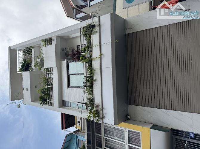 Bán nhà mặt phố P Quang Trung - 70m2/4 tầng - Oto tránh kinh doanh đẳng cấp - 1