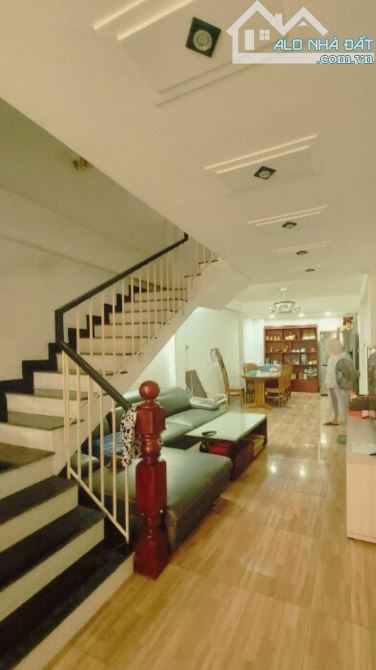 🔥 BÁN NHÀ 3/2, P.14, Q.10 - HẺM ĐẸP, 2 MẶT THOÁNG, DT 50.75M² - CHỈ 8.X TỶ. - 1