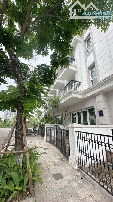 Euro window TRÂU QUỲ - TIỆN ÍCH - KINH DOANH ĐẲNG CẤP 5 Tầng* 85m