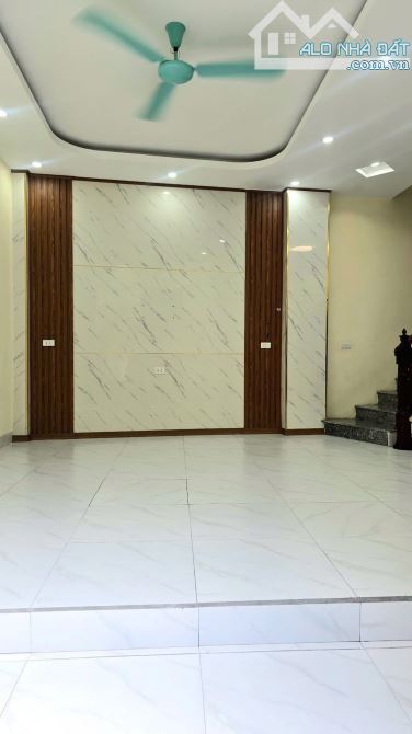 Bán nhà Thọ Am - Liên Ninh, 41m2 x 4 tầng, 30m ra trục chính ô tô tránh, 50m bãi gửi xe, N - 1