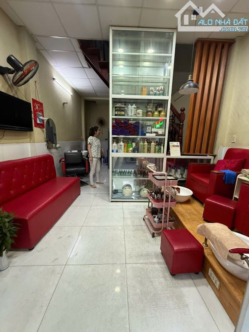 Nhà Bán Hẻm Xe Hơi 7 chỗ Phan Đình Phùng - 1