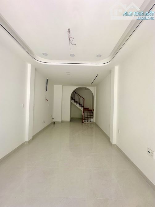 BÁN NHÀ KHU TÊN LỬA -60 M2- 4 TẦNG - XE HƠI VÀO NHÀ - 5,9 TỶ - 1