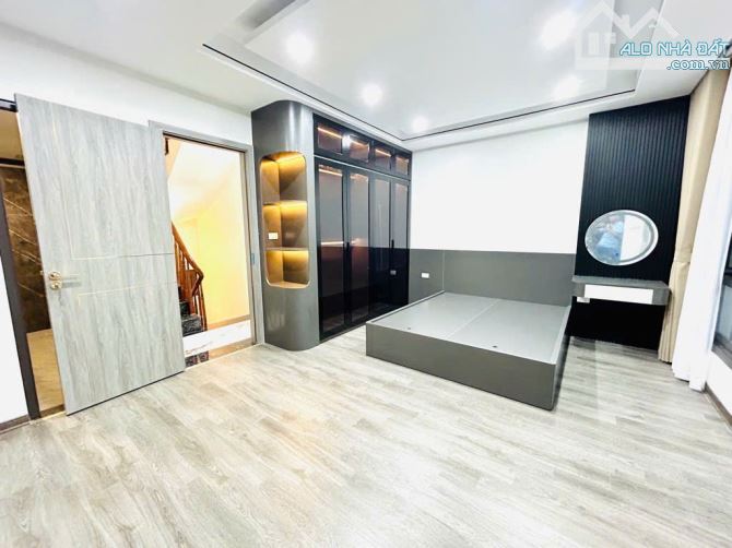 💥TRƯƠNG ĐỊNH - BẠCH MAI - 40M2X5T - 9 TỶ - MẶT TIỀN RỘNG - 3 BƯỚC Ô TÔ - THANG MÁY - 1