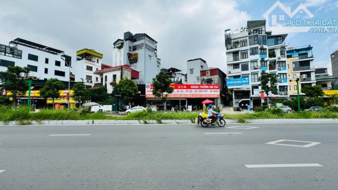 BÁN NHÀ MẶT PHỐ NGUYỄN GIA BỒNG, LONG BIÊN 460M2, 1 TẦNG, MT 25M, 185.6 TỶ. - 1