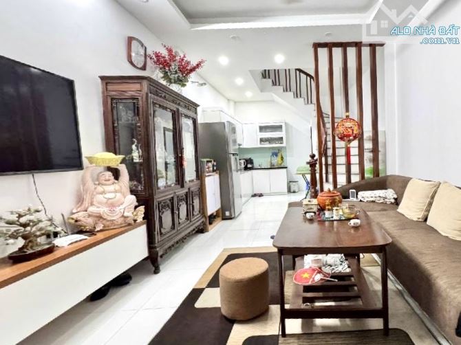 MỸ ĐÌNH -5 TẦNG DÂN XÂY - Ô TÔ ĐỖ CỬA- NGÕ THÔNG KHẮP NGẢ- VỪA Ở VỪA KINH DOANH HỢP LÍ - 1