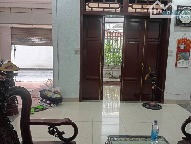 12.x tỷ/ 127 m2 / 12 M tiền/ Trục Chính Mặt Phố Tô Hiệu.Văn giang - 1