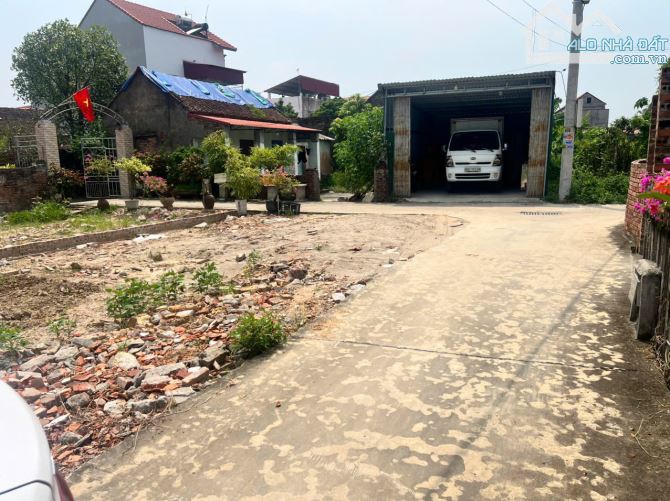 Bán lô đất thổ cư trung tâm thị trấn Gia Bình Bắc Ninh - 1