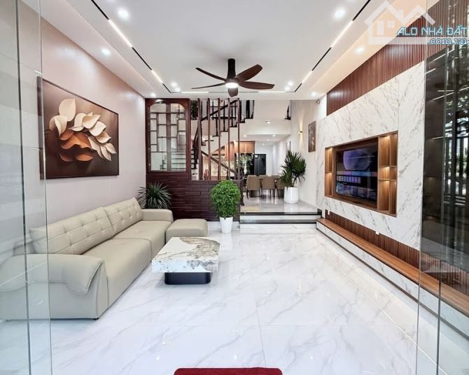 9Tỷ, Nhà Cầu Khương Đình, 54m2*4Tầng, Lô Góc, 30M Ra Ô Tô - 1