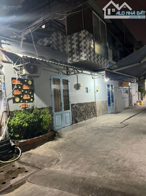 BÁN NHÀ LÔ GÓC 2 TẦNG (6.8X18M) - MẶT TIỀN CHỢ PHẠM THẾ HIỂN, QUẬN 8 - KD SẦM UẤT - NHỈNH - 1
