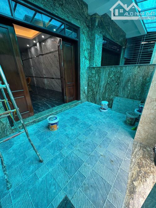 Cho thuê nhà nguyên căn ngõ 192 Lê Trọng Tấn Hoàng Mai. DT 60m x 4 tầng, giá 16tr - 1