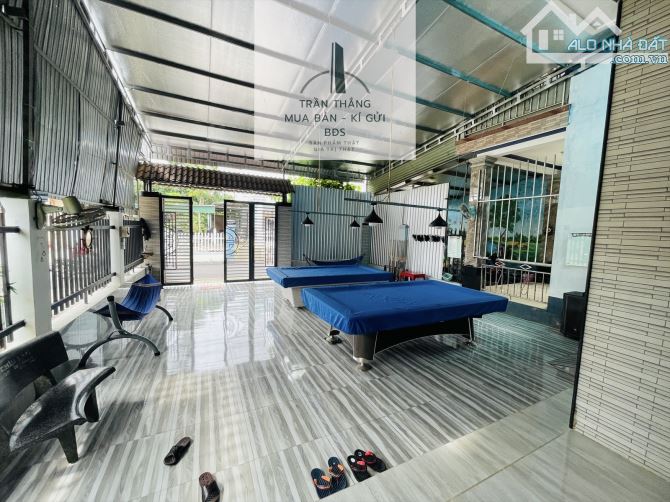 Bán Đất Tặng Căn Nhà Mới Xây - KDC - Nhà Đẹp - 12