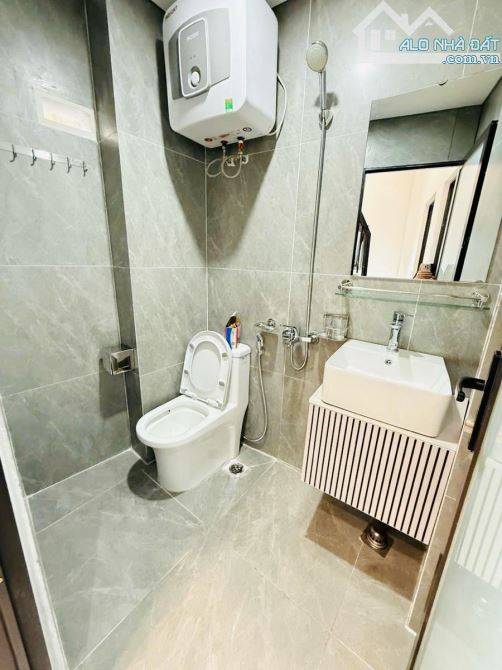 ĐỘI CẤN – 36M² – NHÀ 5 TẦNG HIỆN ĐẠI – Ở NGAY – SỔ ĐỎ CHÍNH CHỦ – 8.9 TỶ - 12