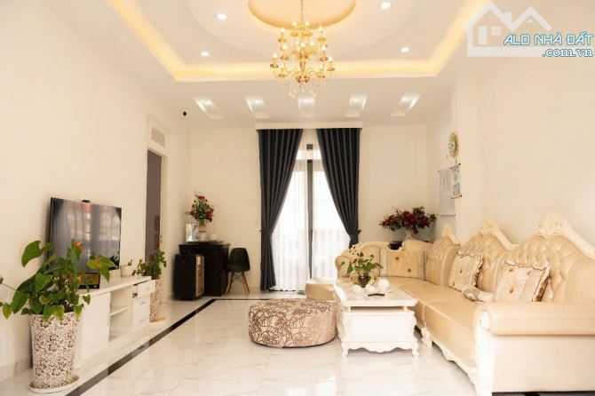 Bán gấp villa CAO CẤP Mũi tàu 2MT Lý Nam Đế -  P8 Đà Lạt - Gía rẻ chỉ 23 tỷ - 17