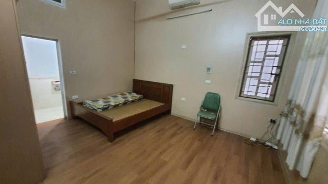 Bán nhà ngõ 73 Hoàng Ngân, DT 69m, 3 tầng, MT 5.5m, giá 12.4 tỷ. - 2