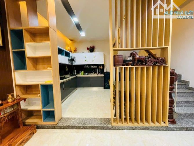 🏘🏘CHO THUÊ NHÀ 3 TẦNG MẶT TIỀN BÙI XUÂN PHÁI, TP HUẾ - 2