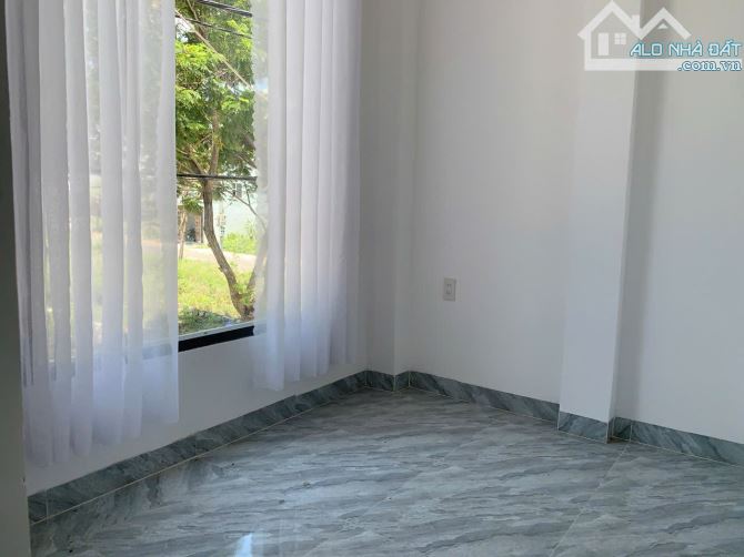 BÁN NHÀ 2 TẦNG ĐƯỜNG 13M TÁI ĐỊNH CƯ ĐẤT LÀNH VĨNH THÁI NHA TRANG 3 TỶ 6 - 2