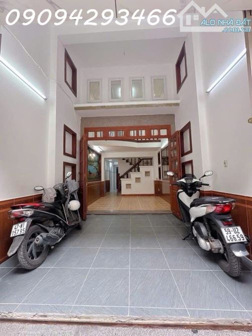 6,2 TỶ - QUẬN 7 - HẺM XE HƠI - SỔ HỒNG RIÊNG - ĐƯỜNG HUỲNH TẤN PHÁT - 2