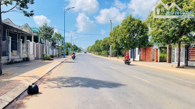 LÔ ĐẤT ĐẸP MẶT TIỀN ĐƯỜNG LỚN VỈA HÈ - DÂN CƯ ĐÔNG VỊ TRÍ TRUNG TÂM ĐẤT ĐỎ - KINH DOANH - 2