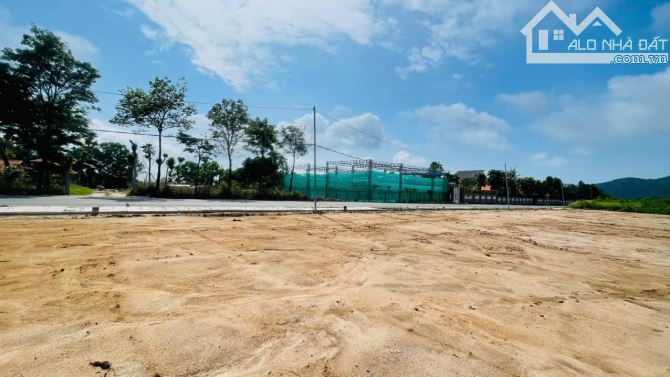 BÁN ĐẤT VIEW NÚI MINH ĐẠM HỒ SỞ BÔNG - ĐI BIỂN CHỈ 3KM PHÙ HỢP LÀM Homstay nghỉ dưỡng - 2