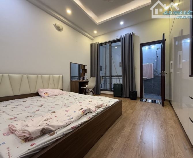 Đông ngạc DTSD: 58M2- nhà phân lô, ô tô tránh, lô góc 3 mặt đường- thoáng sáng, - 2