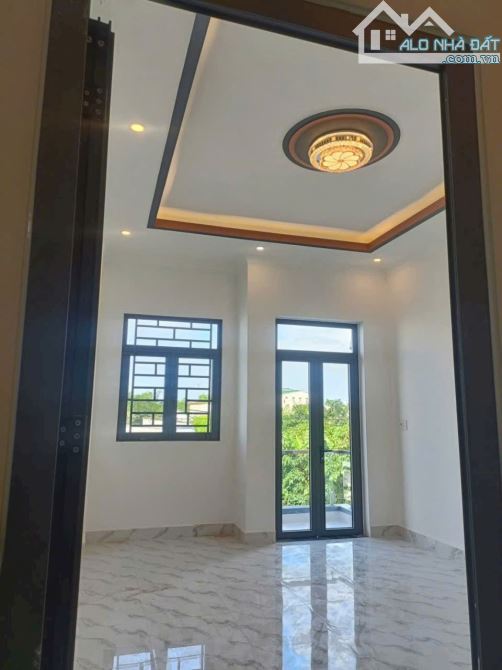 BÁN NHÀ HOÀN CÔNG MT ĐƯỜNG NHỰA TÂN THÔNG HỘI GẦN NHIỀU TIỆN ÍCH - 2