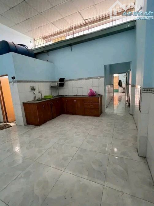 Chủ cần bán căn nhà 120m² cấp 4 - 5x24m thổ 113m² ấp 4 Đông Thạnh Hócmôn sổ riêng 3.57 tỷ - 2