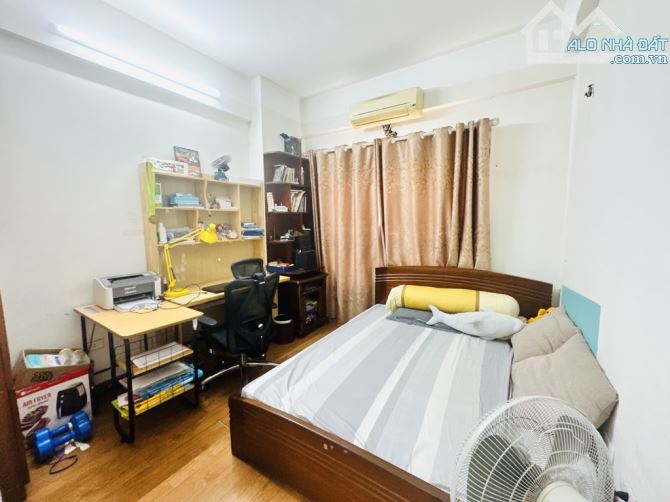 Bán căn hộ tòa CT18 Việt Hưng: 102m2, căn góc, 3PN chỉ 5TỶ - 2