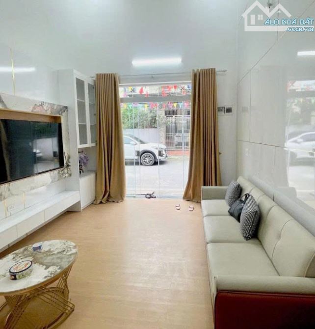 B.ÁN NHÀ SÁT QL32_VỊ TRÍ DI TRẠCH_PHÂN LÔ, Ô TÔ TRÁNH, THANG MÁY, 6 TẦNG, NHIỀU NGỦ - 2