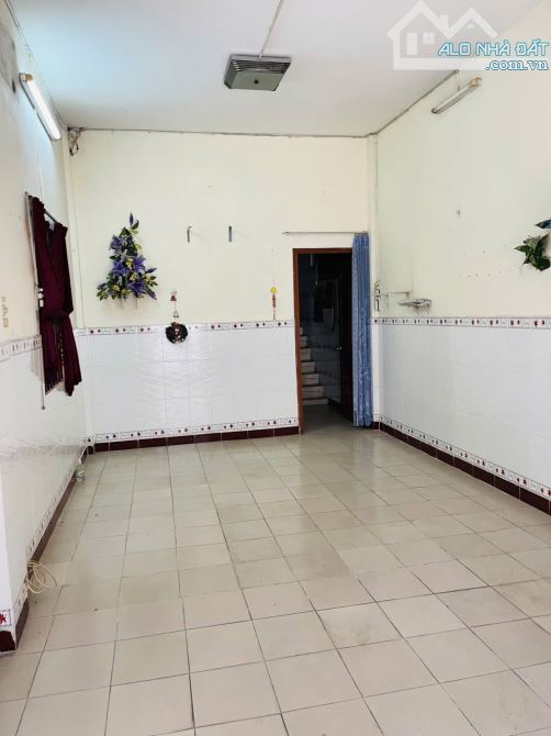 BÁN NHÀ ĐƯỜNG 3/2- 45M2- 3,5X13- 3 TẦNG- CHỈ 7,2 TỶ-HẺM XE HƠI - 2