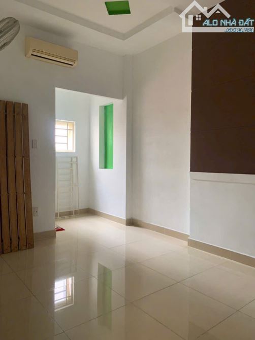 Cho thuê nhà NC ngay chơ Lê Thị Hồng 6x16m 1T1L chỉ 20 triệu - 2