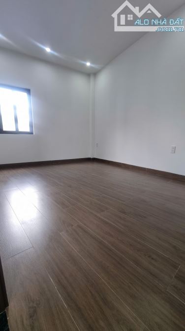 Nhà mới xây gốc dân, ngõ Lê Lợi gần Lê Quang Đạo cực đẹp - 2