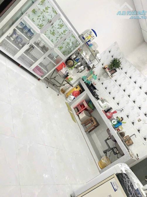 CẦN BÁN NHÀ GIÁ TỐT MT NHỰA GẦN UBND PHƯỜNG 5 - 2