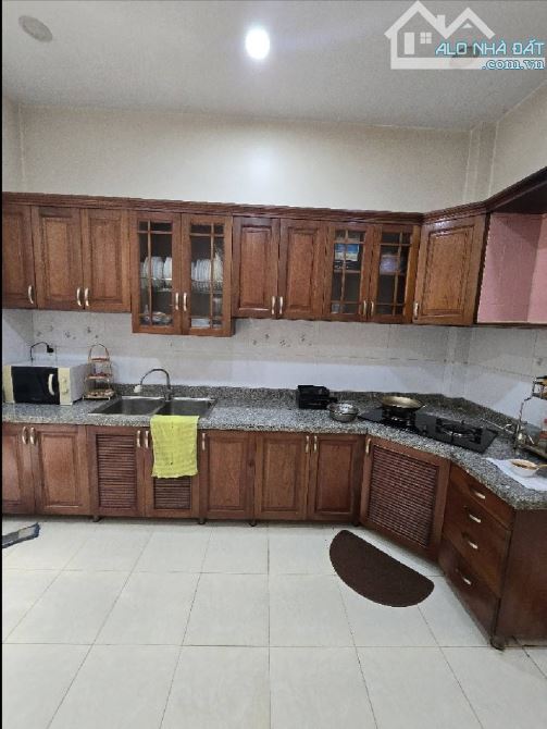 Bán nhà Nguyễn Quý Yêm 64m2 3 tầng nhỉnh 6 tỷ hoàn công đủ - 2