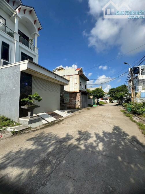 ❌❌100m2 tuyến 2 chung cư Văn Cú, An Đồng, An Dương ✅Diện tích: 100m2. Ngang: 5m 2,7x tỷ - 2