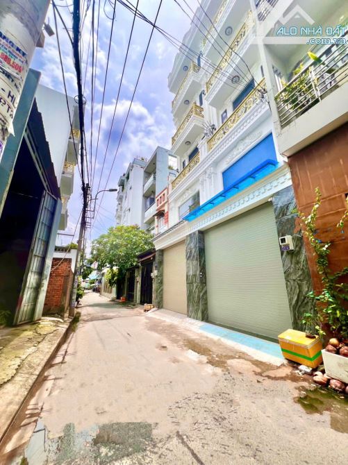 Chỉ 4.9 tỷ- 2 tầng 58m2- Hương Lộ 2, cạnh Tân Phú, hẻm nhựa xe hơi ngủ nhà, kiếm đâu ra. - 2