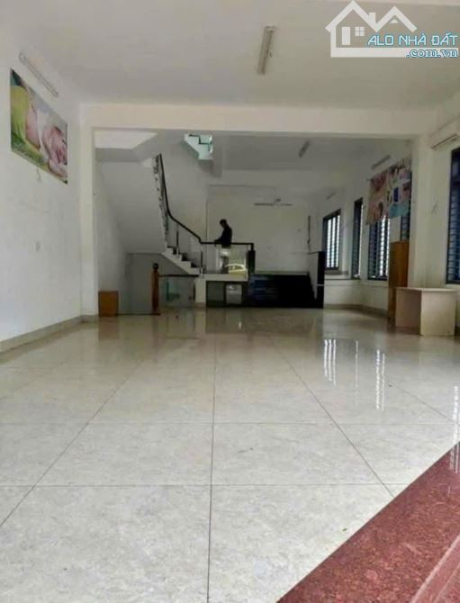 Cho thuê nhà góc 2 Mặt Tiền Phan Bội Châu, Thành Nhất, Đắk Lắk - 2