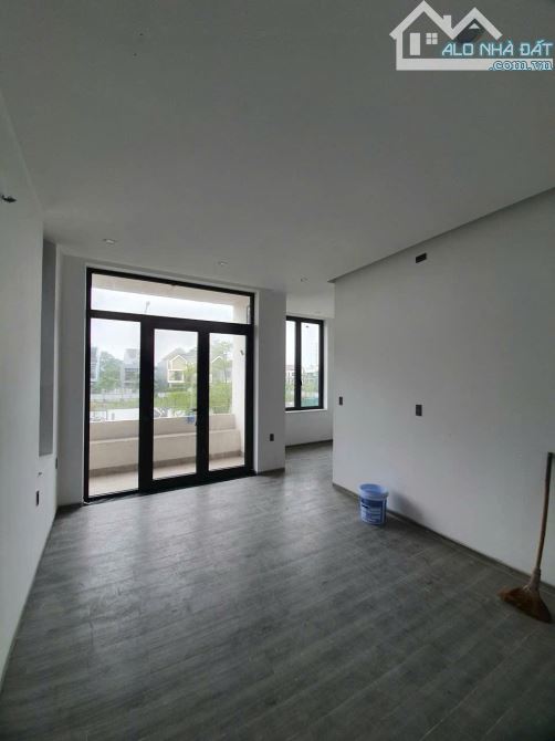 CHO THUÊ NHÀ 3 TẦNG MẶT TIỀN ĐÔNG NAM THỦY AN, TP HUẾ - 2