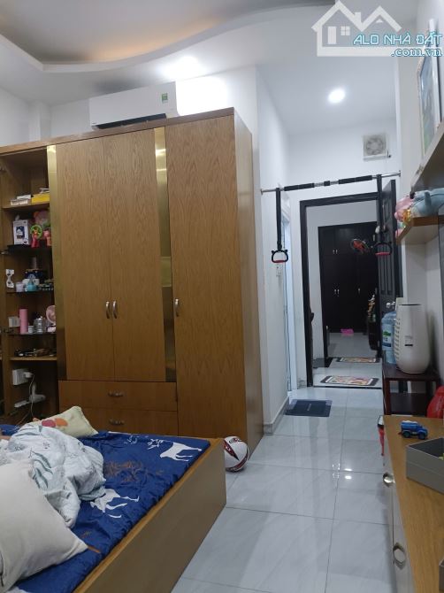 Bán nhà HXH  Đ. Nguyễn Đình Khơi P.4 Tân Bình giá 8.5 tỷ TL - 2