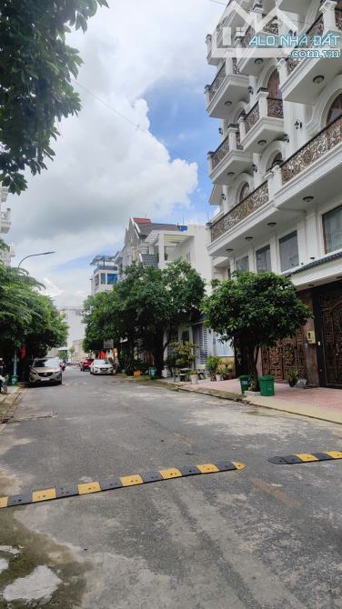 LÔ ĐẤT VIP MẶT TIỀN, TÂN CHÁNH HIỆP Q12, 110m2 NGANG 6, ĐƯỜNG  10m, GIÁ 5 TỶ - 2